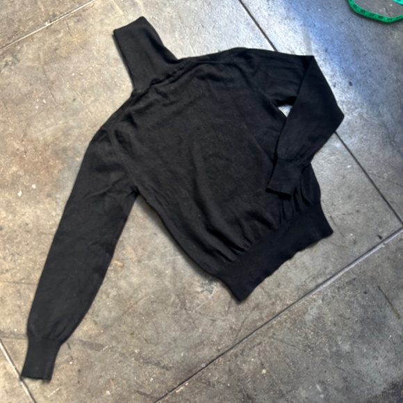 Vivienne Westwood Black Turtleneck w/ Embroidered Orb - Picture 7 of 12